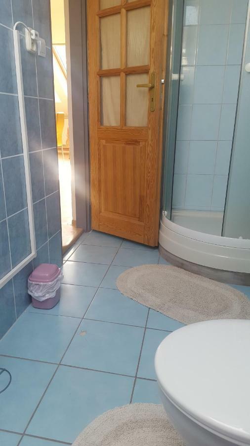 Ubytovanie Adka Hotell Levoča Exteriör bild
