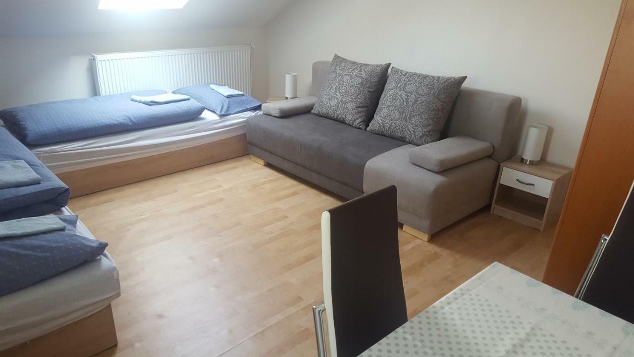 Ubytovanie Adka Hotell Levoča Exteriör bild